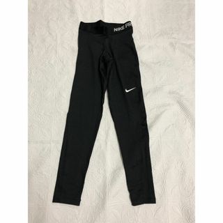 ナイキ(NIKE)のnikepro レギンス S(レギンス/スパッツ)