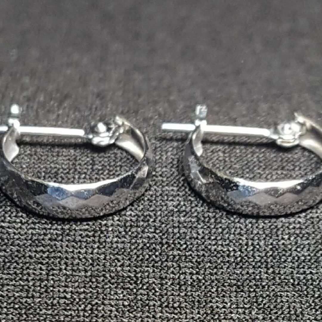 新品】18金/k18/ミラーカット/ホワイトゴールド/フープピアス-