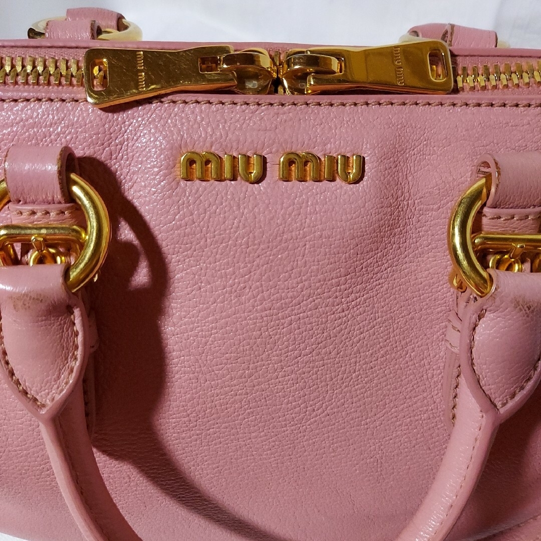 miu miu 2wayハンド&ショルダークロスボディバッグ