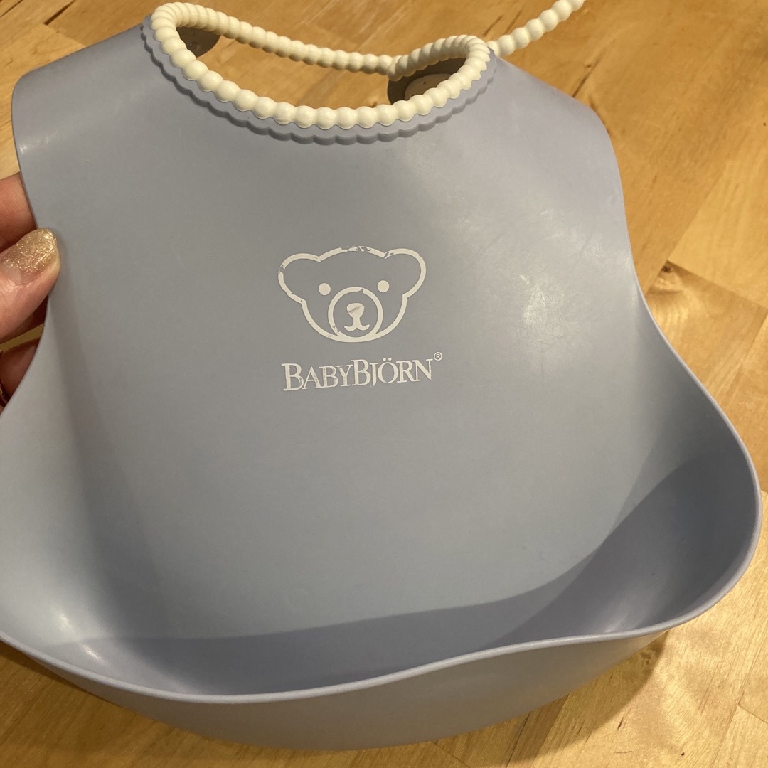 BABYBJORN(ベビービョルン)のベビービョルン　スタイ　ブルー キッズ/ベビー/マタニティの授乳/お食事用品(お食事エプロン)の商品写真