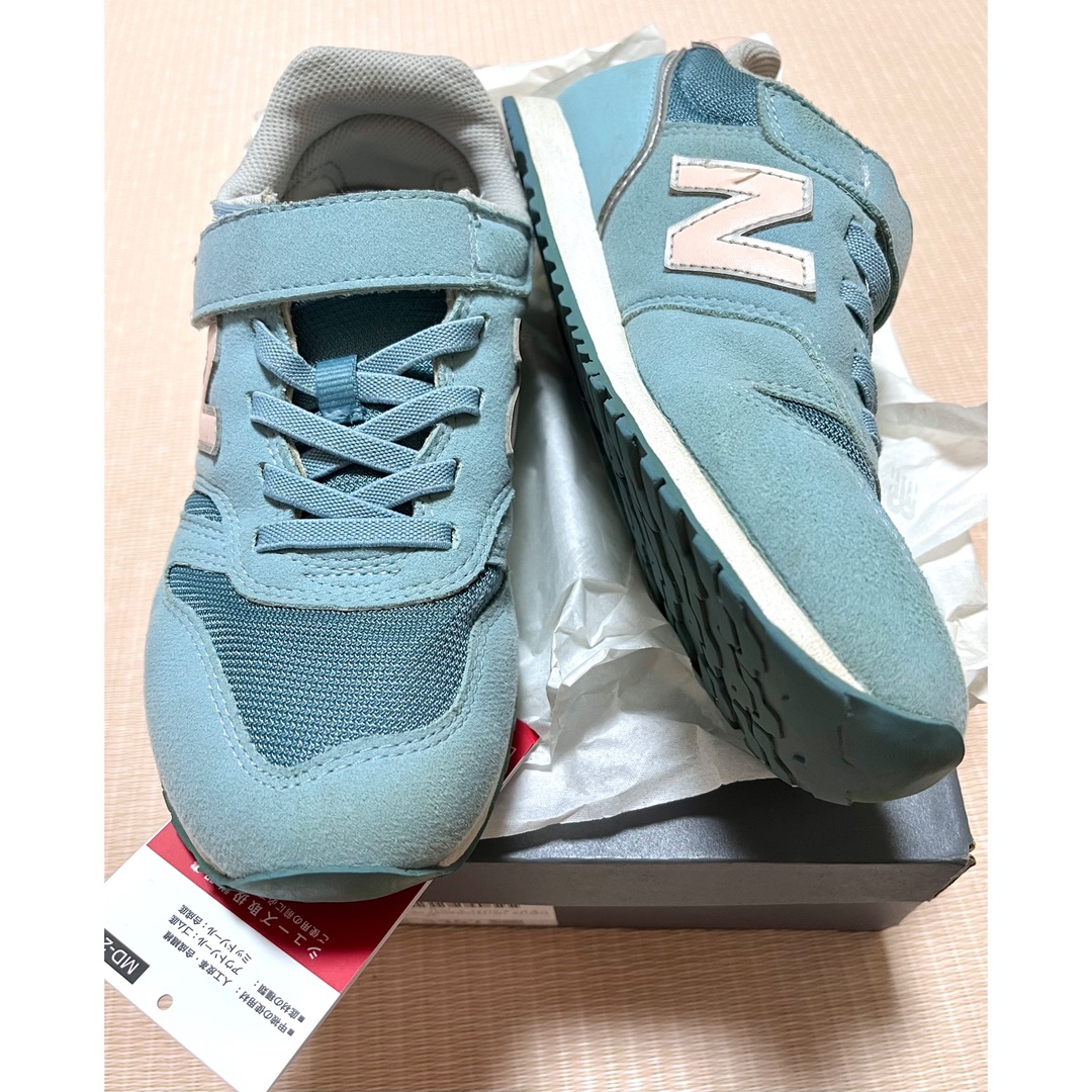 New Balance(ニューバランス)の⭐︎専用⭐︎ニューバランス YV373 キッズスニーカー サックスブルー キッズ/ベビー/マタニティのキッズ靴/シューズ(15cm~)(スニーカー)の商品写真