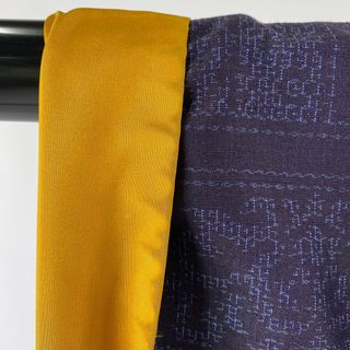 結城紬 名品 身丈156cm 裄丈62.5cm 正絹 【中古】