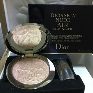 ディオール(Dior)のDior ﾃﾞｨｵｰﾙｽｷﾝ ﾇｰﾄﾞｴｱｰ ﾙﾐﾅｲｻﾞｰ ﾊﾟｳﾀﾞｰ(フェイスパウダー)