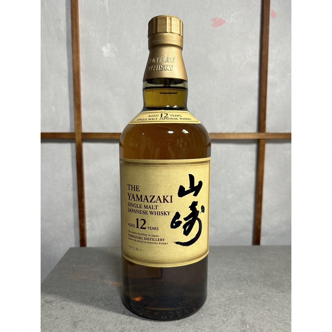 サントリー(サントリー)のサントリー　山崎　12年　700ml 食品/飲料/酒の酒(ウイスキー)の商品写真