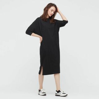 ユニクロ(UNIQLO)のUNIQLO　スムースコットンドルマンスリーブワンピース（7分袖）BLACK(ロングワンピース/マキシワンピース)