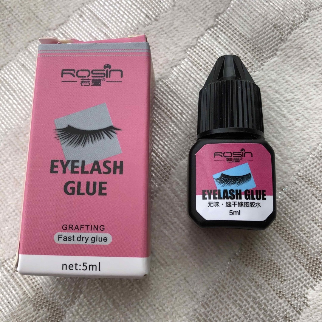 マツエクグルー つけまのり 5ml 低刺激 コスメ/美容のベースメイク/化粧品(まつげエクステ)の商品写真