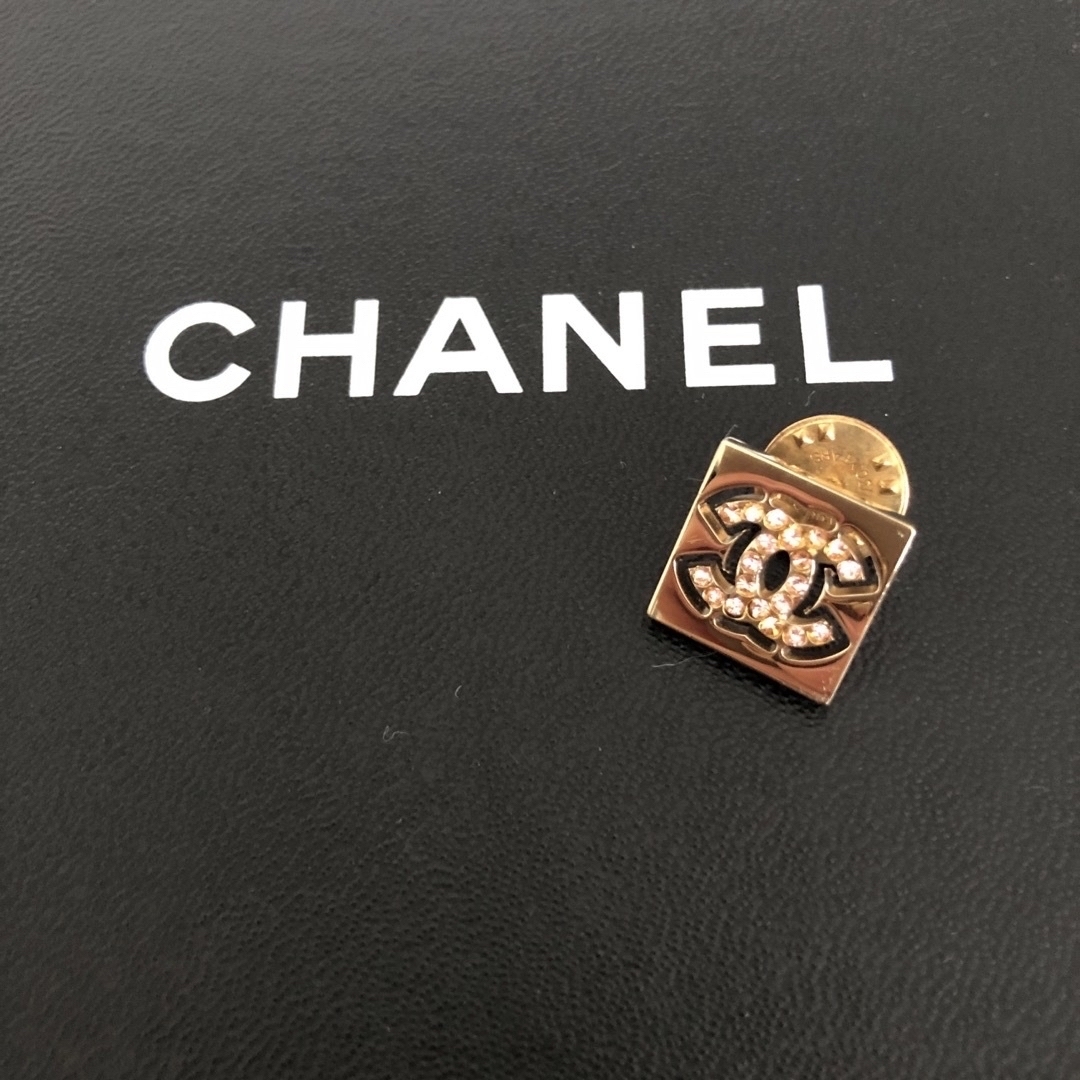 CHANEL シャネル ピンバッジ ブローチ ラインストーン ピンク 正規品