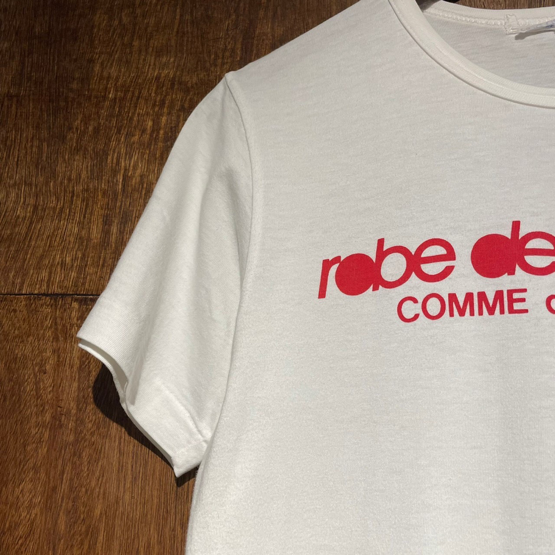 COMME des GARCONS(コムデギャルソン)のCOMMEdesGARCONS ギャルソン　tシャツ レディースのトップス(Tシャツ(半袖/袖なし))の商品写真