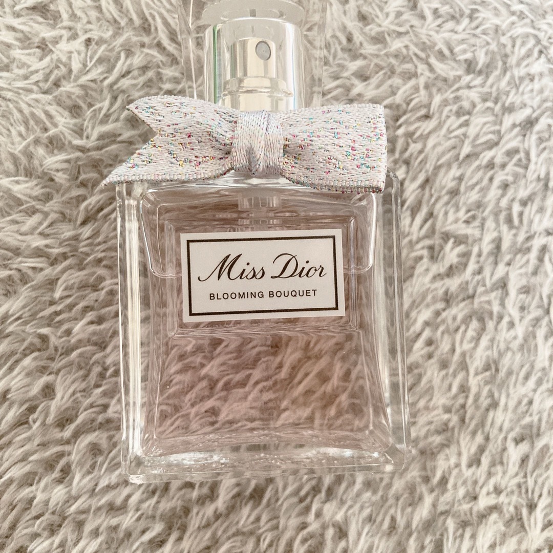 Dior(ディオール)のミスディオール ブルーミングブーケ 30ml コスメ/美容の香水(香水(女性用))の商品写真