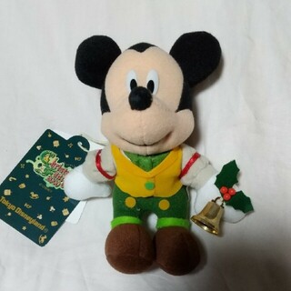 ディズニー(Disney)のミッキー2000 クリスマスぬいぐるみバッジ(キャラクターグッズ)