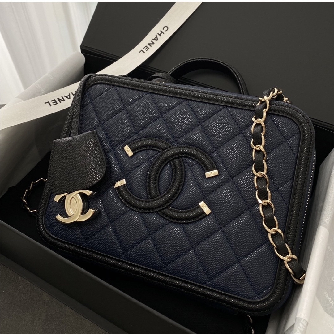 ◆◇ 超美品 CHANEL ★ シャネル バニティ ヴァニティ キャビアスキン