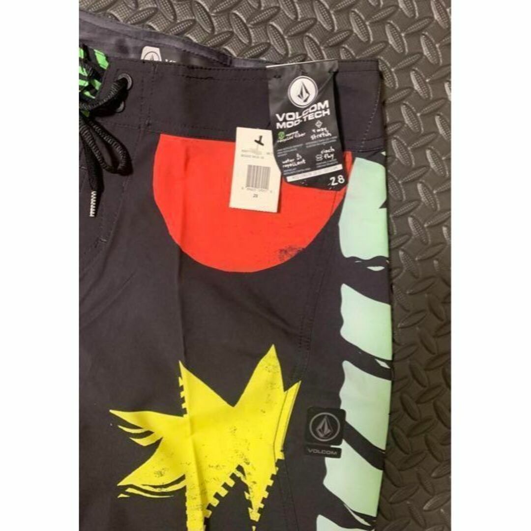 volcom(ボルコム)のVOLCOM ボードショーツ サーフパンツ 水陸両用　新品 メンズの水着/浴衣(水着)の商品写真