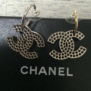 シャネル(CHANEL)のCHANELパンチングピアス(ピアス)