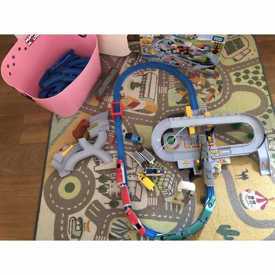 Takara Tomy - ☆トミカで遊ぼう くるぞ わたるぞ カンカン踏切 車両 ...