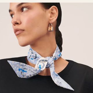 Hermes - 本日限定!【超希少!】【新作】HERMES 2023ss 新作ツイリー