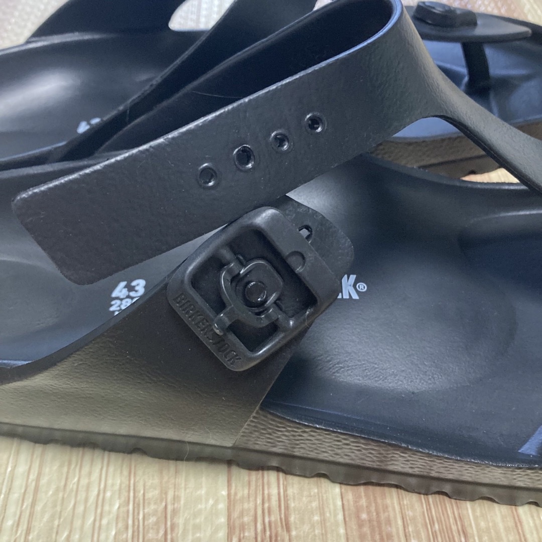 BIRKENSTOCK(ビルケンシュトック)のBIRKENSTOCK Gizeh EVA 28cm　未使用　ブラック メンズの靴/シューズ(サンダル)の商品写真