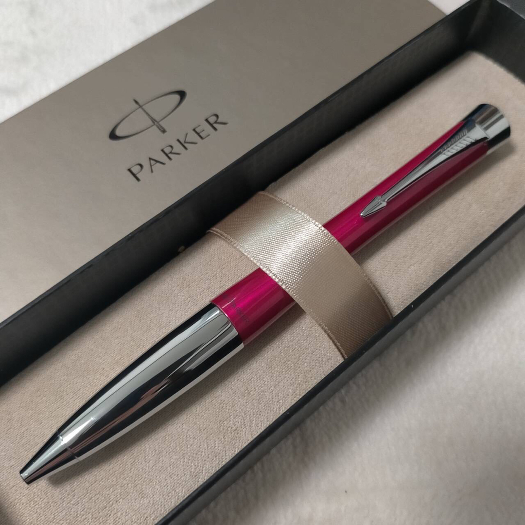 Parker(パーカー)の❁﻿美品❁﻿ パーカー Parker cross ボールペン セット 替芯 インテリア/住まい/日用品の文房具(ペン/マーカー)の商品写真