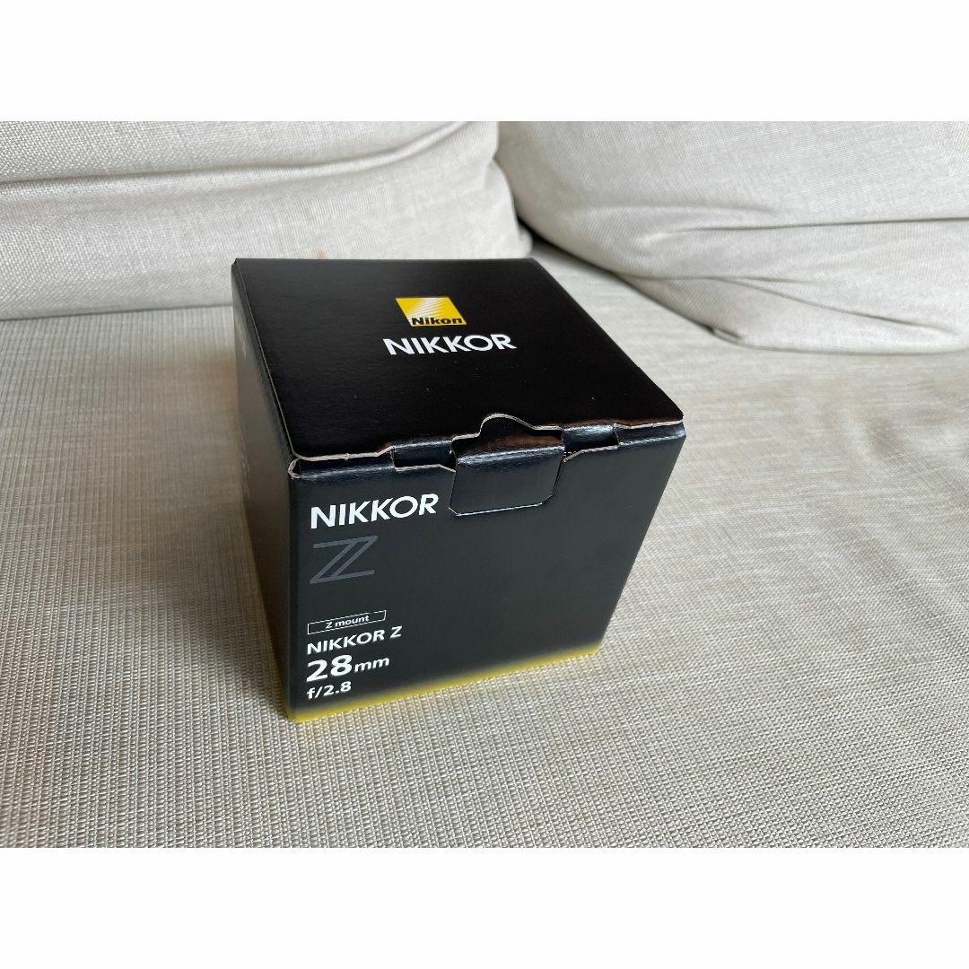 Nikon/NIKKOR Z 28mm f2.8/Zマウント/単焦点レンズ  スマホ/家電/カメラのカメラ(レンズ(単焦点))の商品写真