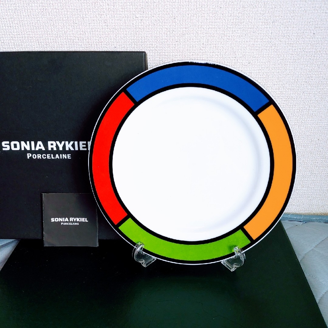 SONIA RYKIEL(ソニアリキエル)の新品未使用　ソニアリキエルのヴィープサービスプレート(皿) インテリア/住まい/日用品のキッチン/食器(食器)の商品写真