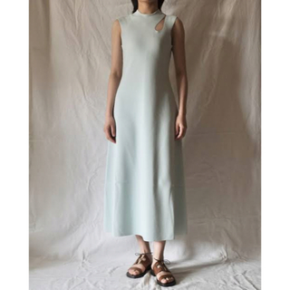 マメ(mame)のMame Kurogouchi　Hole Knitted Dress グリーン(ロングワンピース/マキシワンピース)