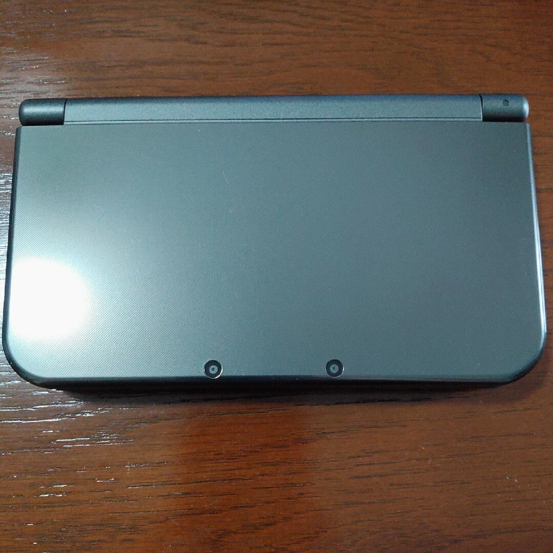 Newニンテンドー3DS LL メタリックブラック