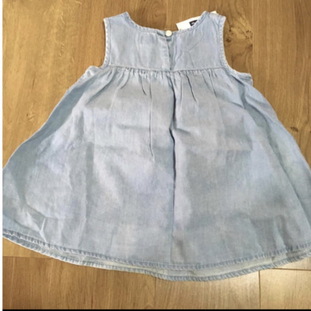 GAP(ギャップ)の新品 GAP ワンピース ノースリーブ 90 キッズ/ベビー/マタニティのキッズ服女の子用(90cm~)(ワンピース)の商品写真