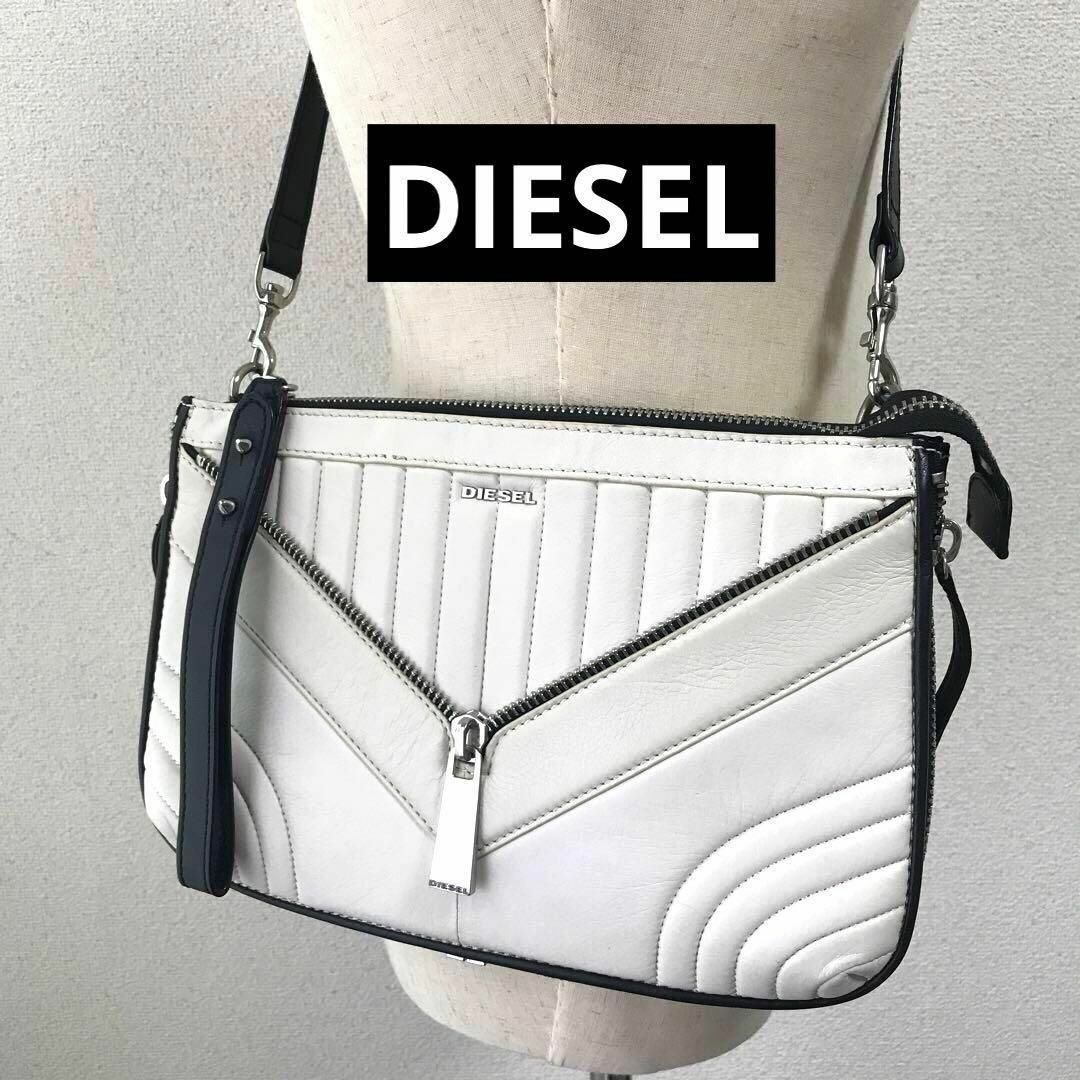 小さめ♡ diesel ショルダーバッグ 白 黒  ディーゼル クラッチ