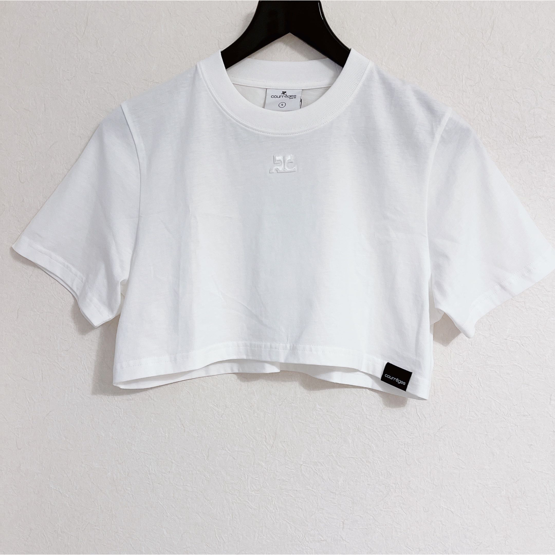 Courreges(クレージュ)の人気 COURREGES クロップド コットン Tシャツ レディースのトップス(Tシャツ(半袖/袖なし))の商品写真