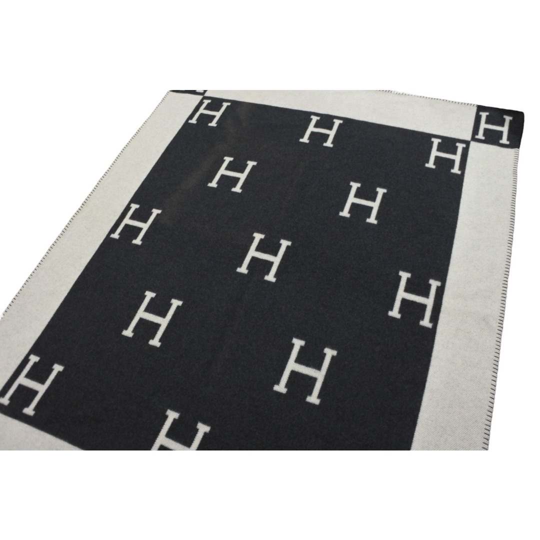 Hermes - HERMES エルメス ブランケット アヴァラン ひざ掛け H Hermes - HERMES エルメス ブランケット アヴァラン ひざ掛け H