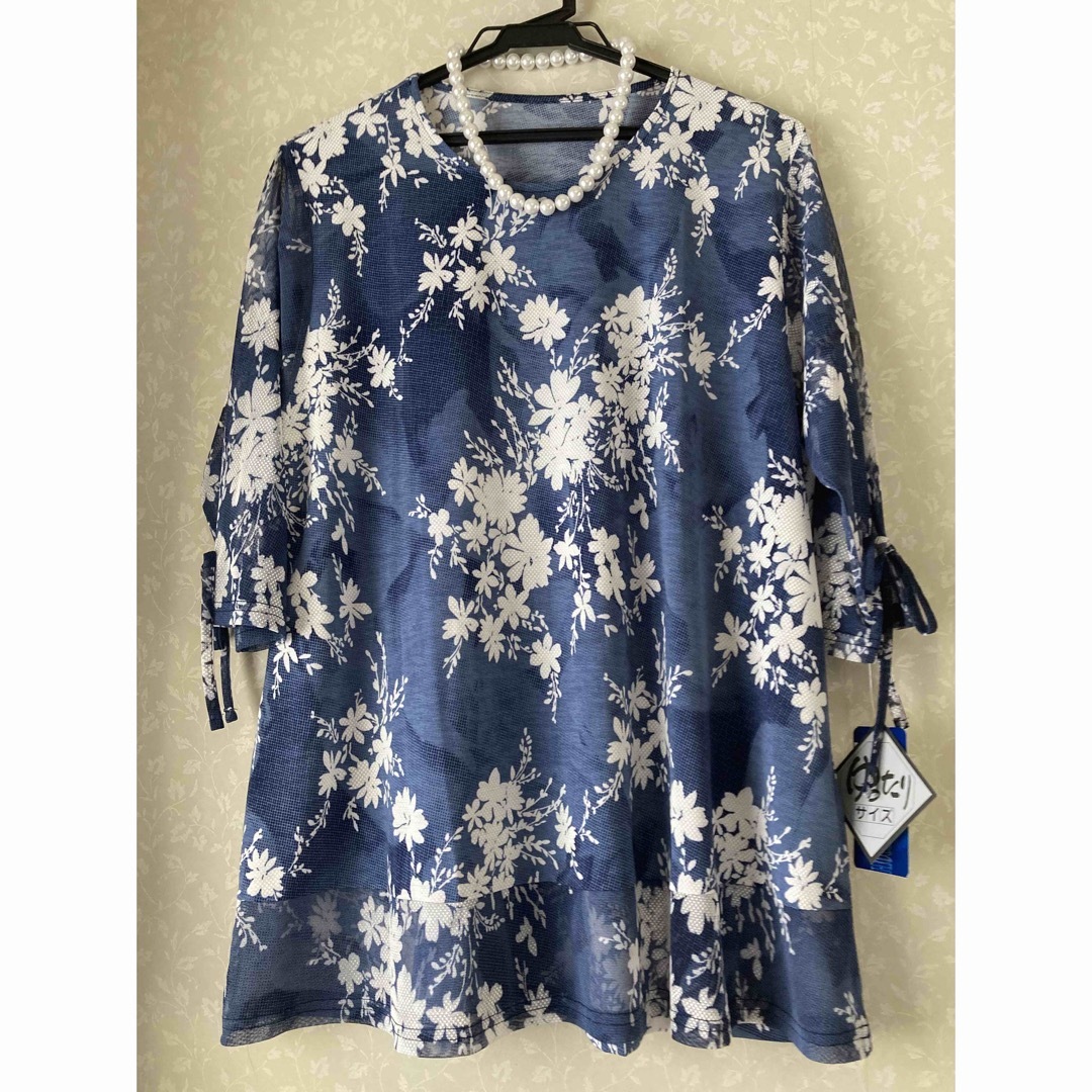 髙島屋(タカシマヤ)の★セレクトショップ・チュニック★ブルーお花柄L L★エレガント レディースのトップス(チュニック)の商品写真