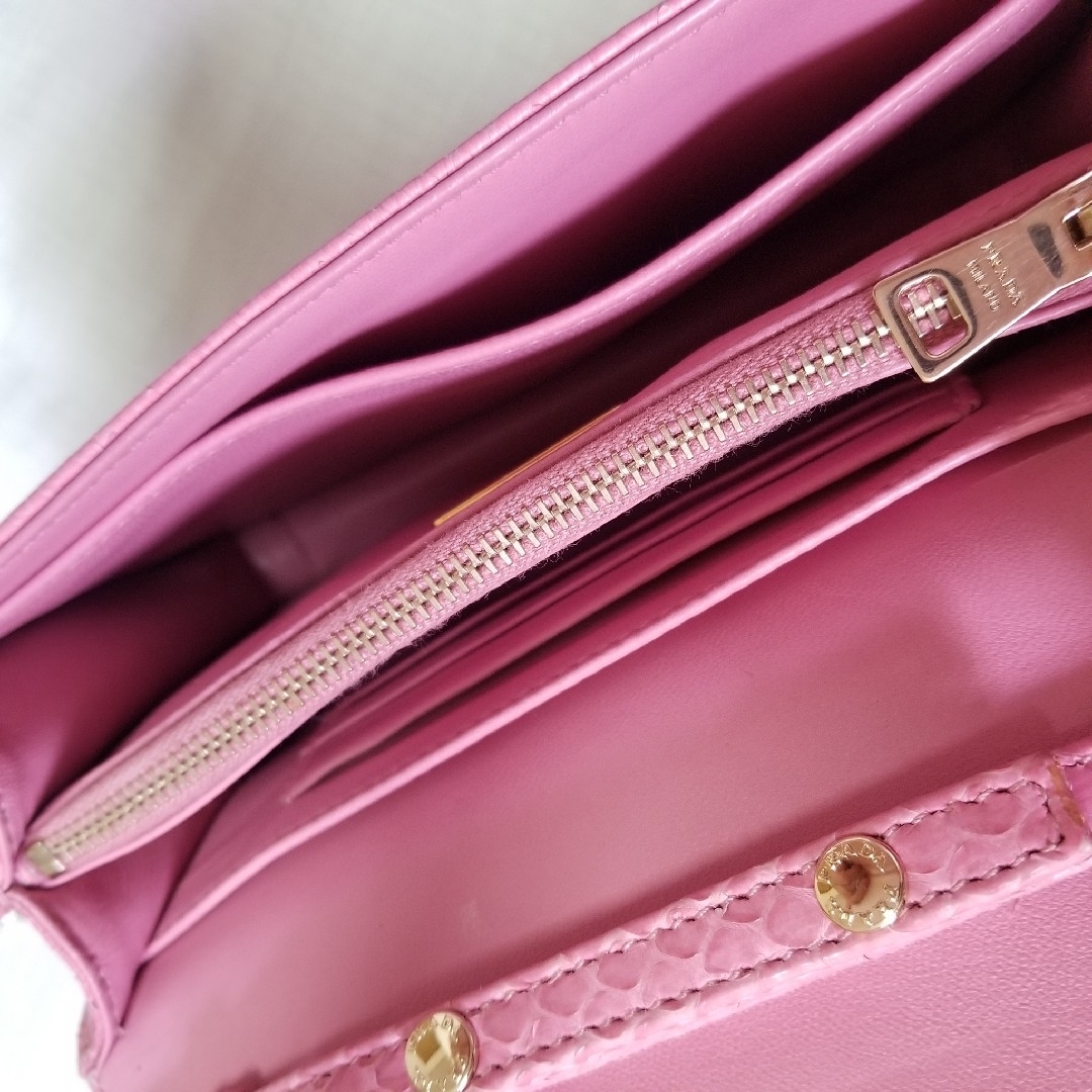 PRADA プラダ パイソンレザー チェーン ウォレットバッグ