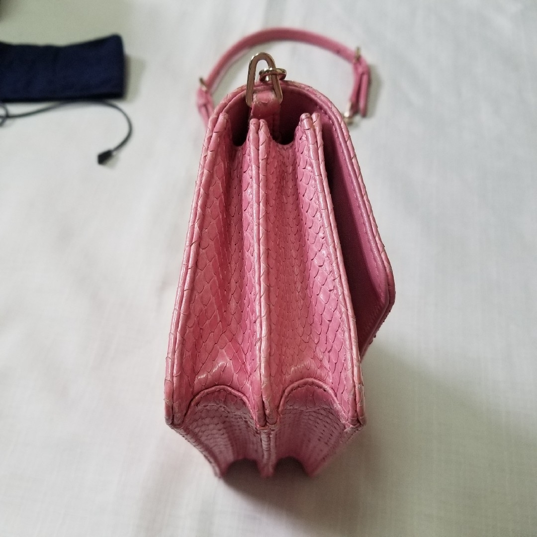 PRADA プラダ パイソンレザー チェーン ウォレットバッグ