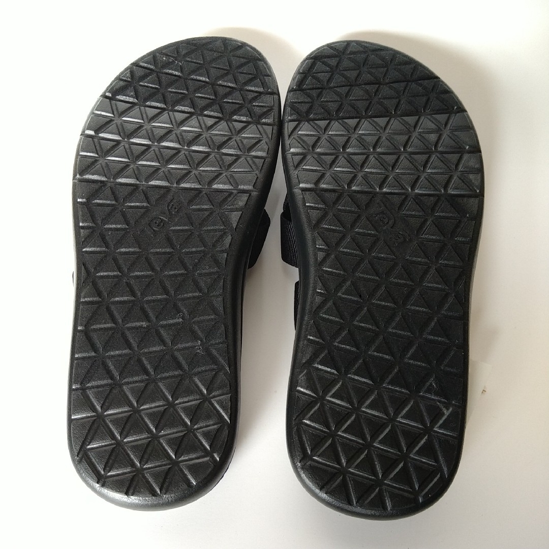 Teva(テバ)の【未使用タグ付き】Teva　サンダル　黒色　メンズ26cm　定番　新品 メンズの靴/シューズ(サンダル)の商品写真