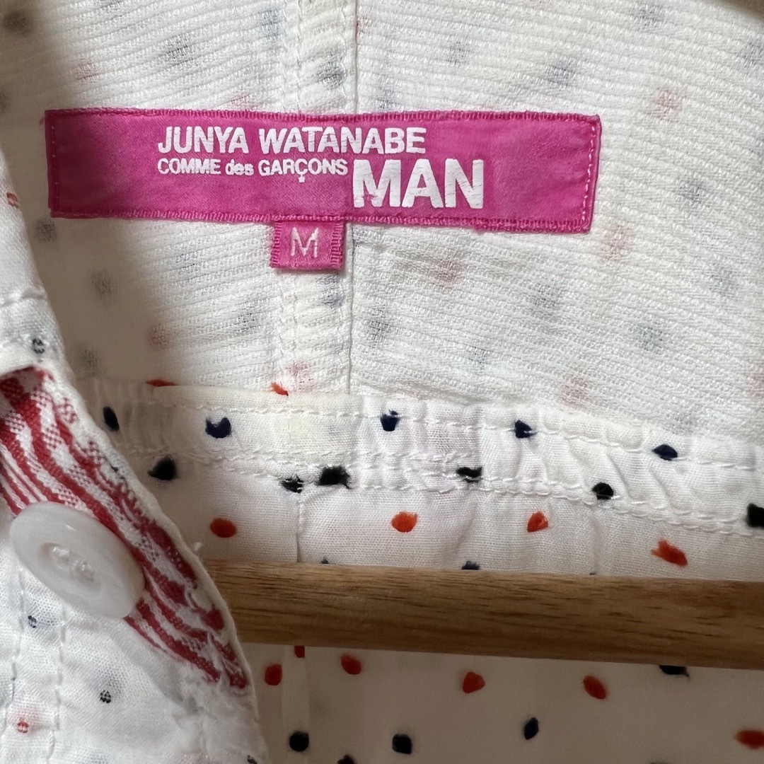 JUNYA WATANABE COMME des GARCONS(ジュンヤワタナベコムデギャルソン)のJUNYA WATANABE コムデギャルソンマン　ドット柄　シャツ レディースのトップス(シャツ/ブラウス(半袖/袖なし))の商品写真