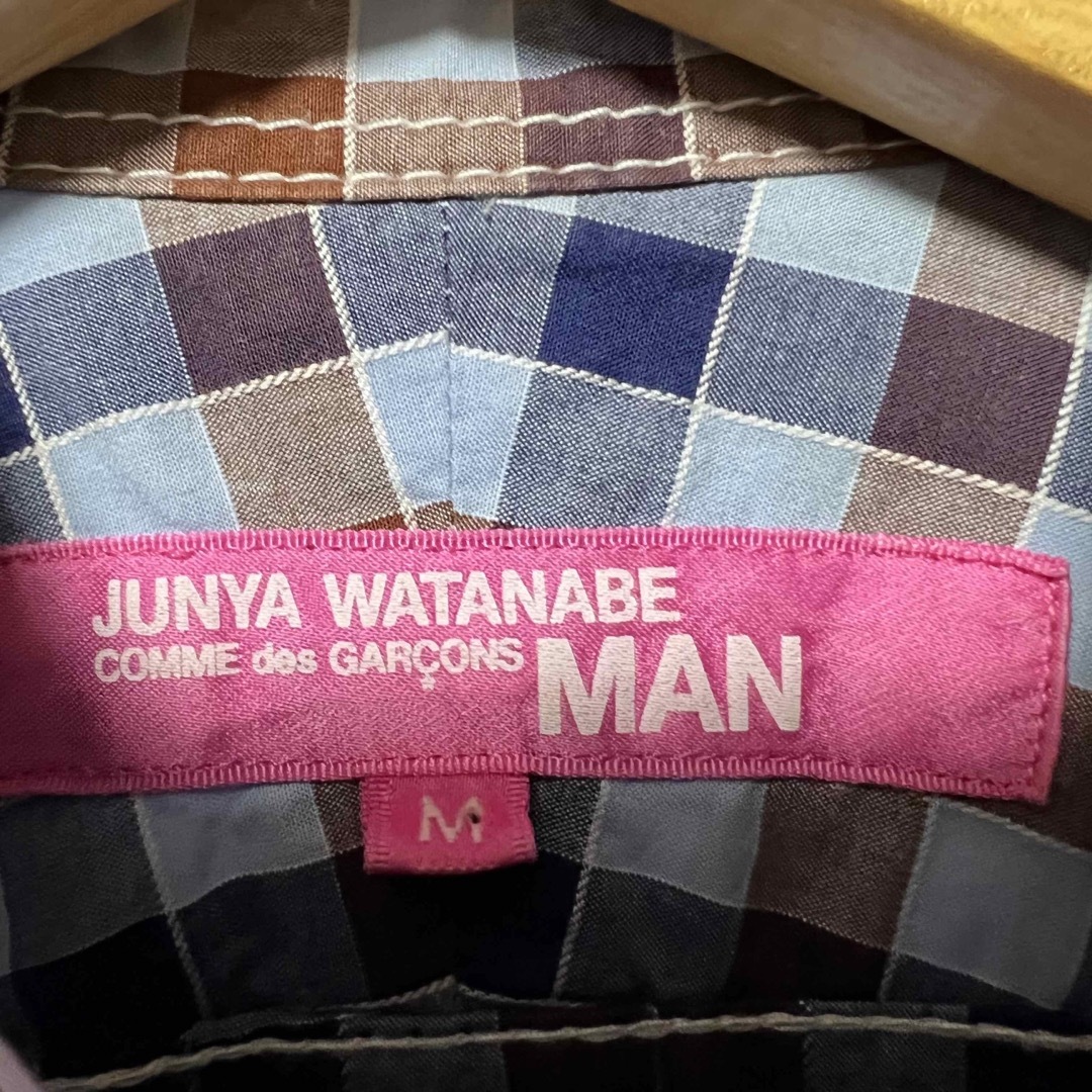 JUNYA WATANABE COMME des GARCONS(ジュンヤワタナベコムデギャルソン)のJUNYA WATANABE コムデギャルソンマン　チェック柄 レディースのトップス(シャツ/ブラウス(半袖/袖なし))の商品写真