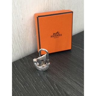 エルメス(Hermes)のエルメス カデナ バッグ チャーム シルバー ペンダント ネックレス トップ(チャーム)