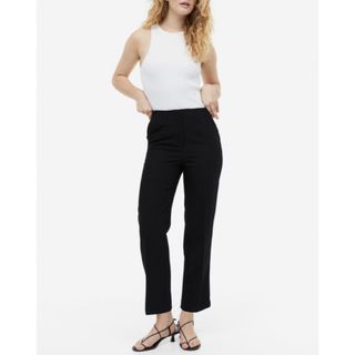 ザラ(ZARA)のH&M シガレットパンツ　テーパードパンツ　パンツスーツ(カジュアルパンツ)