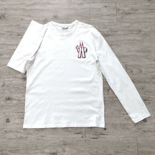 モンクレール(MONCLER)のモンクレール ロゴ ワッペン付きロンT 白 メンズ(Tシャツ/カットソー(七分/長袖))