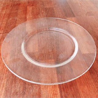 涼しげなガラスのお皿9枚セット(食器)