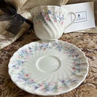 WEDGWOOD - 送料込❣️英国製 黒壺 Wedgwood Angela カップ&ソーサー