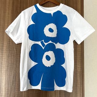 マリメッコ(marimekko)の【美品】marimekko(マリメッコ)花柄 半袖 ロゴTシャツ 白 S(Tシャツ(半袖/袖なし))