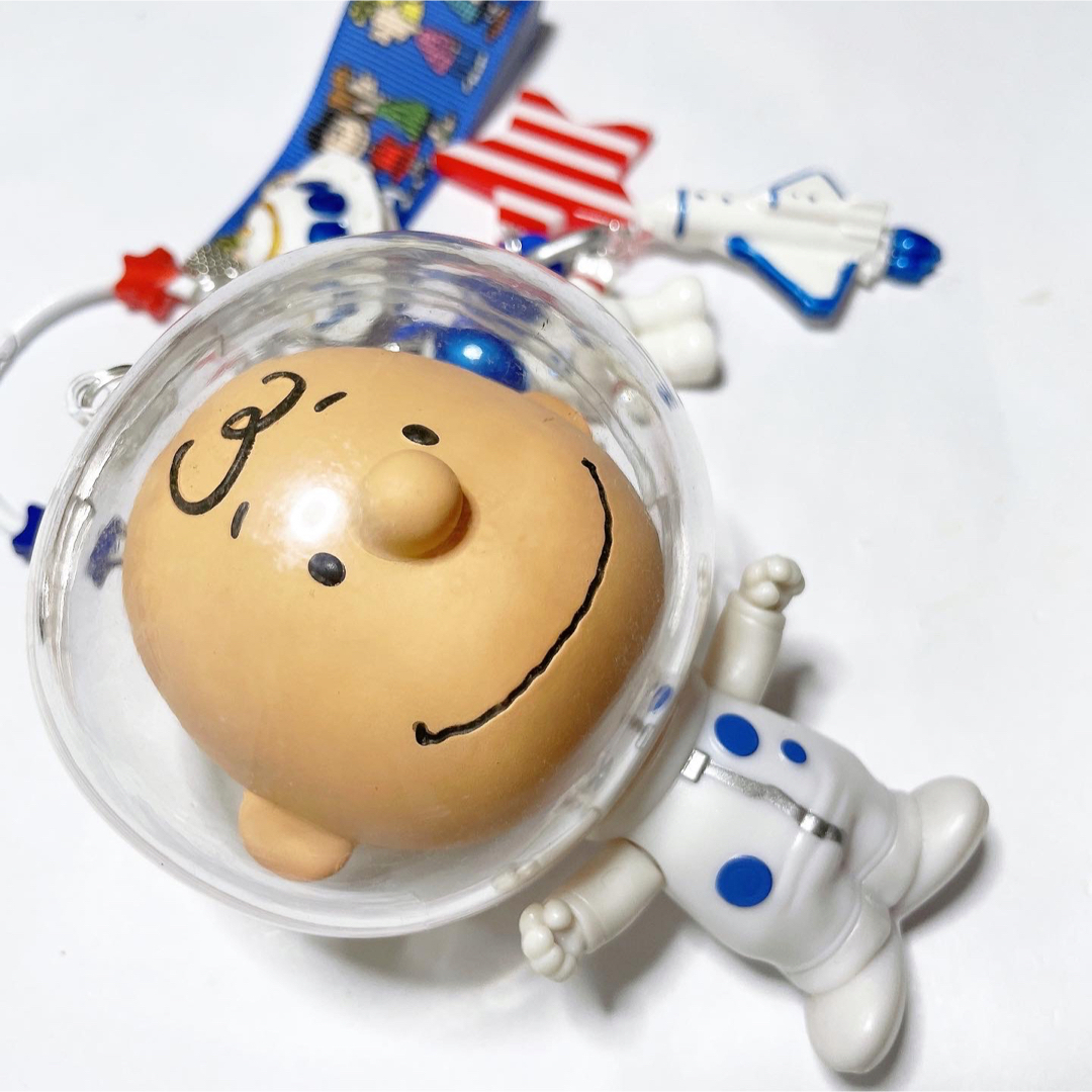 SNOOPY(スヌーピー)の飛び出せ宇宙へ❣️✨✨ 👦🚀🪐💫キーホルダー ハンドメイドのアクセサリー(キーホルダー/ストラップ)の商品写真