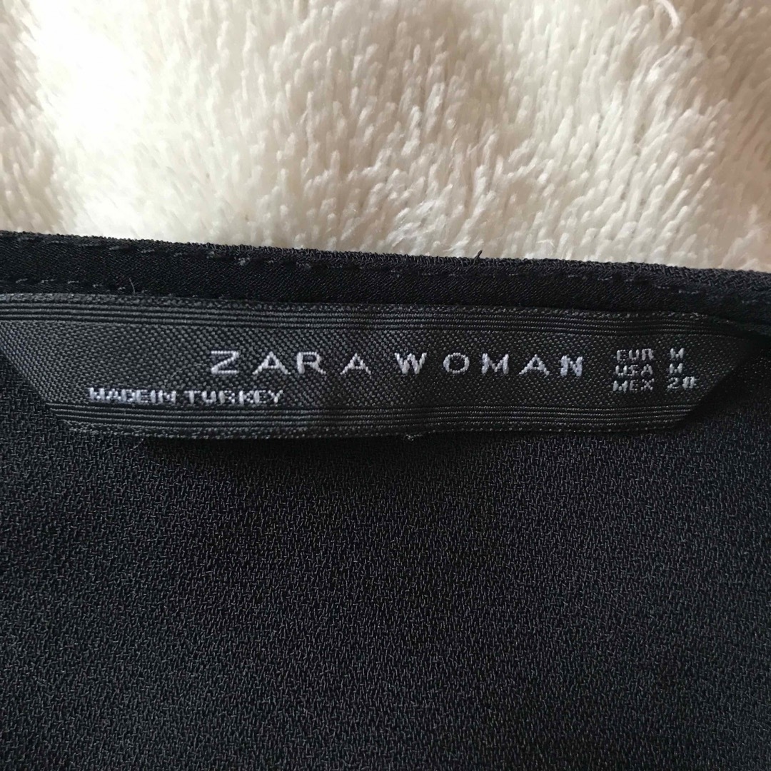 ZARA(ザラ)のZARA   ブラックブラウス レディースのトップス(シャツ/ブラウス(半袖/袖なし))の商品写真