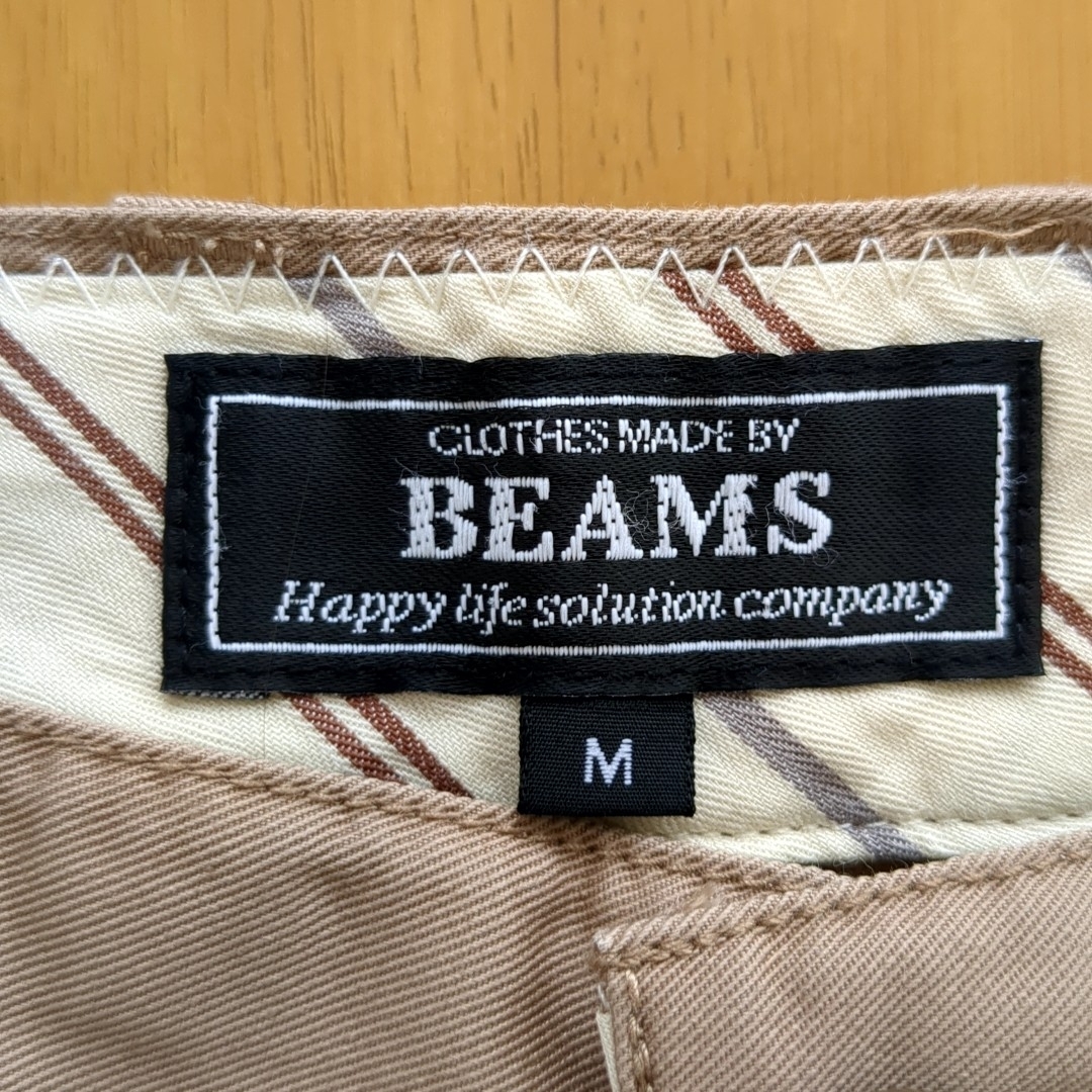 BEAMSハーフパンツ　メンズ　M　ベージュ メンズのパンツ(ショートパンツ)の商品写真