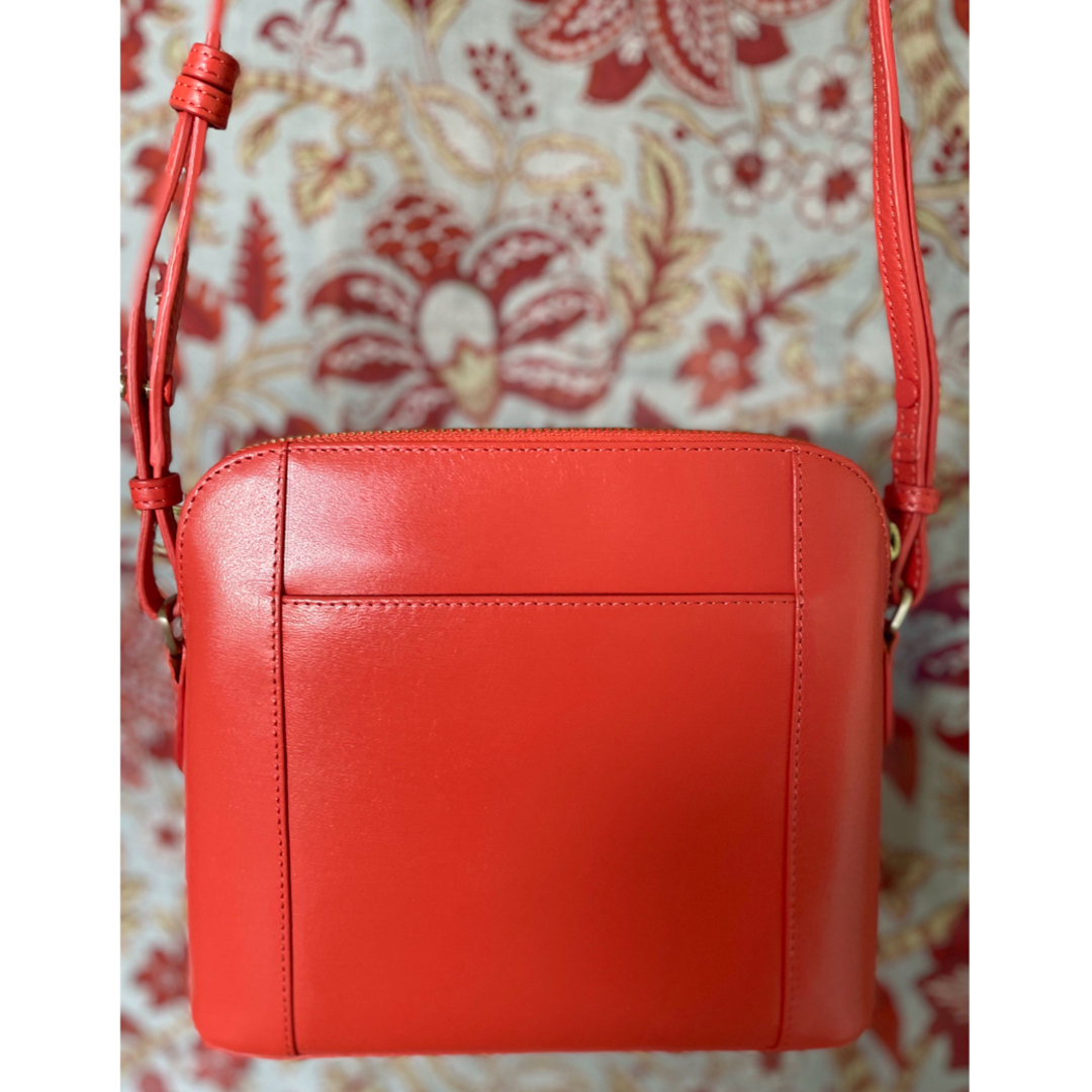 Radley London Cross Body Bag ショルダーポシェット レディースのバッグ(ショルダーバッグ)の商品写真