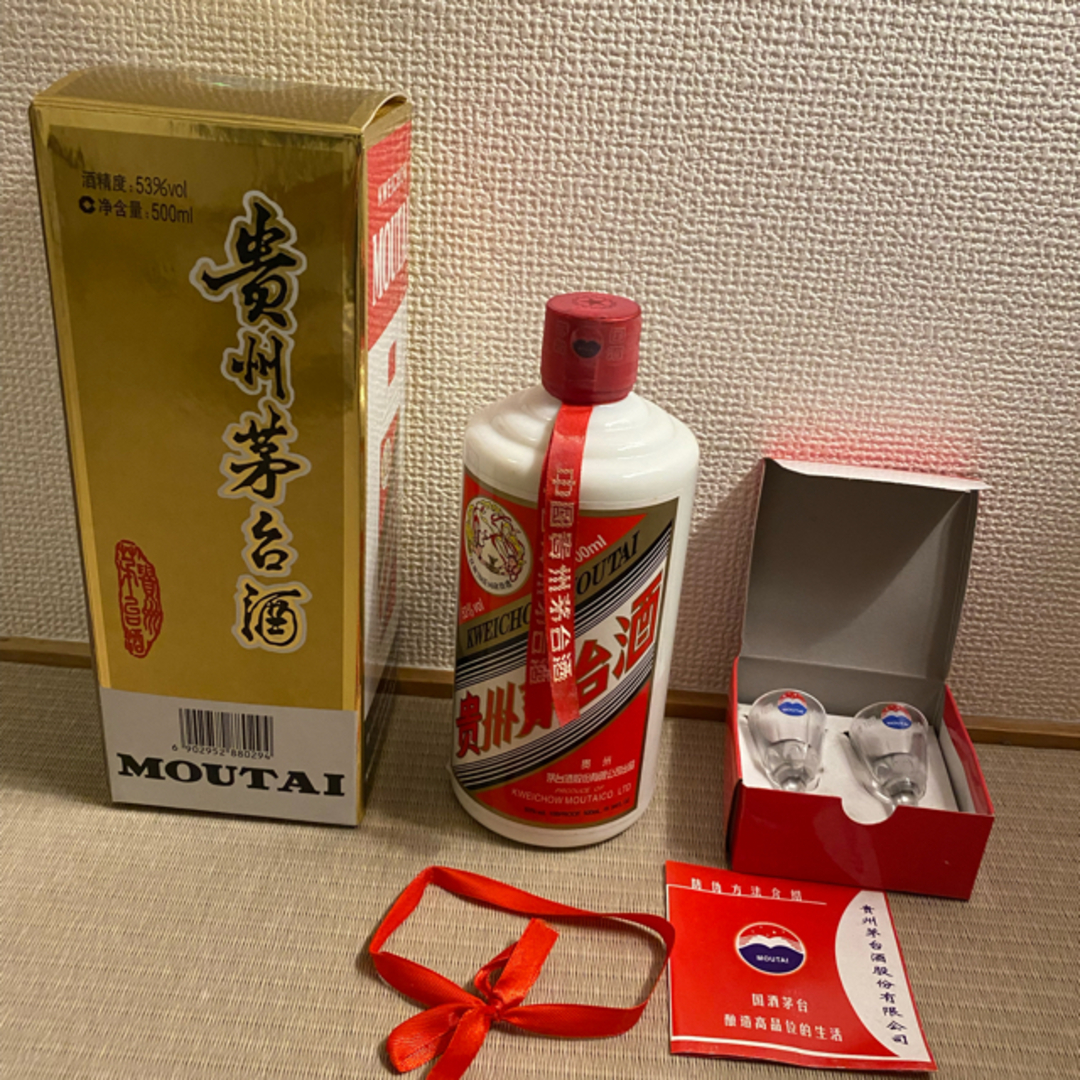 ２０１１年　マオタイ【貴州茅台酒 天女ラベル 中国酒】 食品/飲料/酒の酒(その他)の商品写真