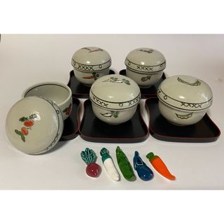 タカシマヤ(髙島屋)の茶碗蒸し容器　絵変わり　絵違い　バラエティカップ　高島屋　未使用品(食器)