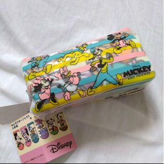 ディズニー(Disney)のディズニー　靴下6足セット　ポーチ　大人　しまむら　新品(ソックス)