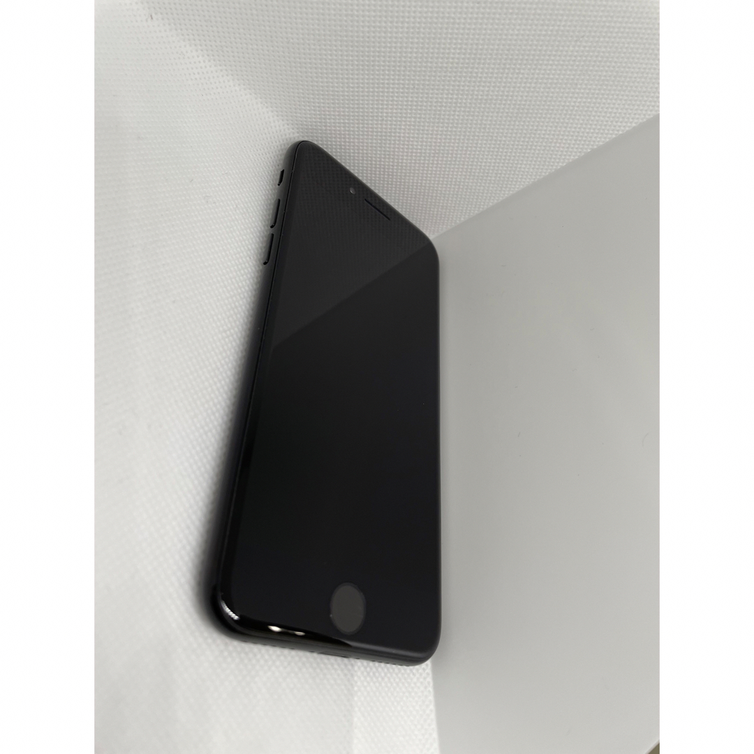 iPhone 7 ジェットブラック 128GB SIMフリー iPhone 7 ジェットブラック 128GB SIMフリー