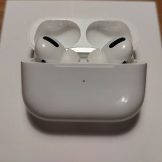 アップル(Apple)の正規品 AirPods Pro MWP22ZM/A(ヘッドフォン/イヤフォン)